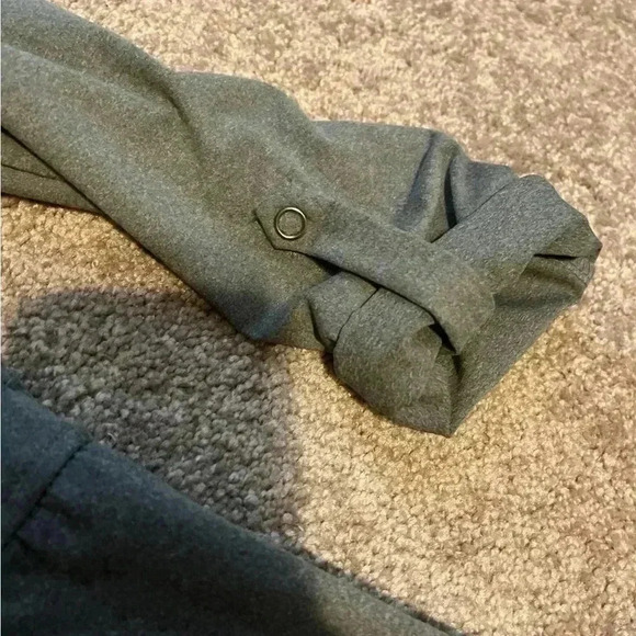 Gray dress, brand unknown (no tag), small size - Picture 3 of 3